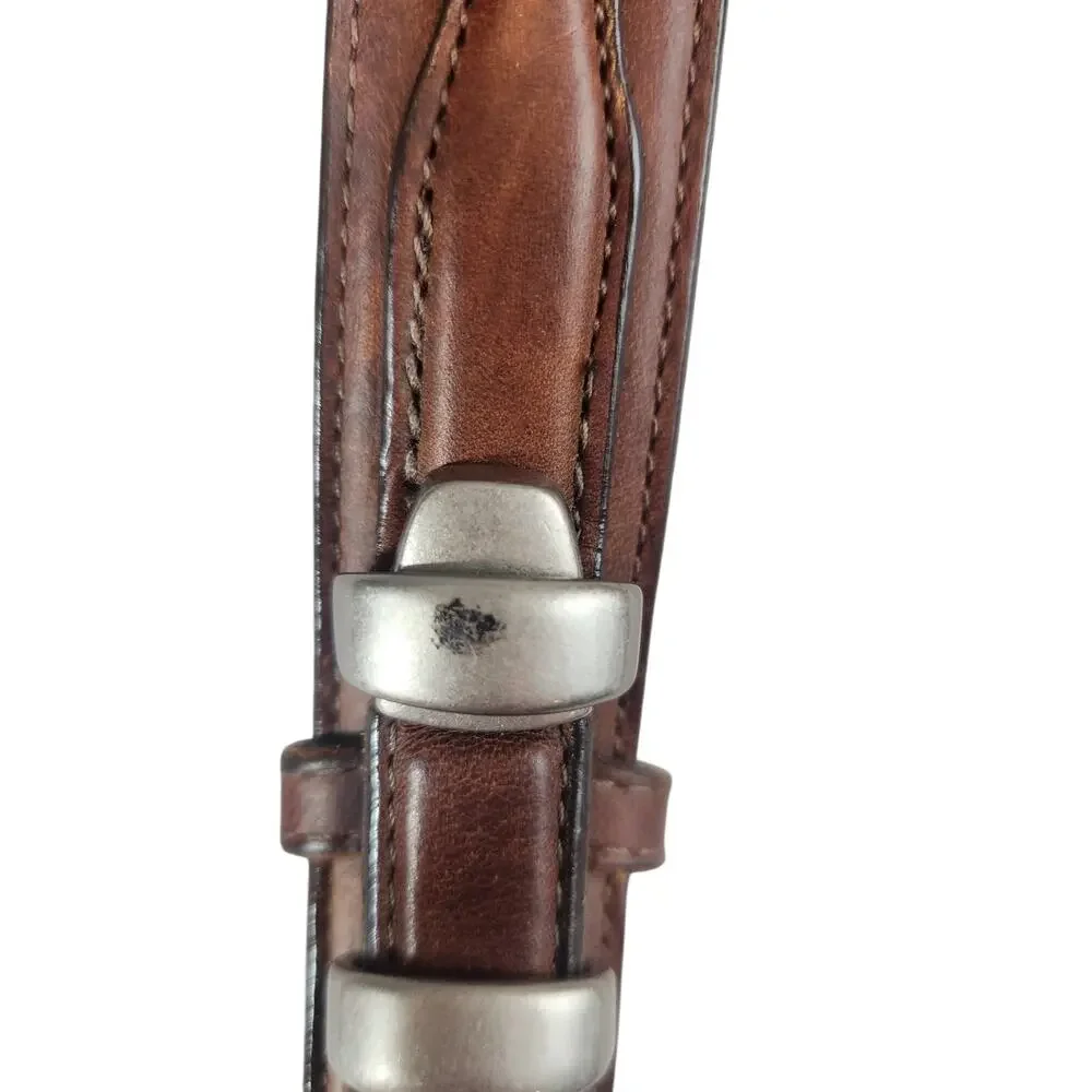 L.L. Bean Brown‎ Leather Belt Size 40 Classic Casual Distressed Silver Buckle